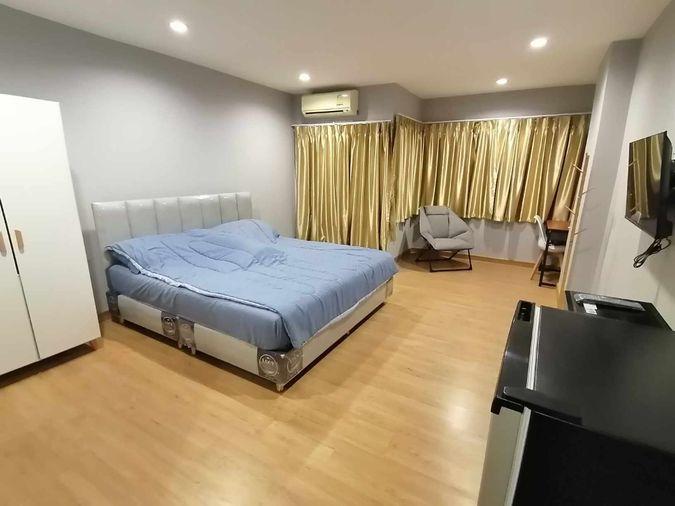 picture ✅ Fully renovated unit, move-in ready, near Pink Line MRT ✅ The Trend Condo Kubon–Ramintra - 1/7