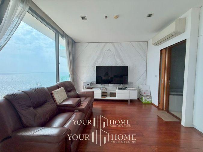 picture A Rare Gem: 95 sq.m. Reimagined into the Ultimate 1-Bedroom XL Suite - 2/12