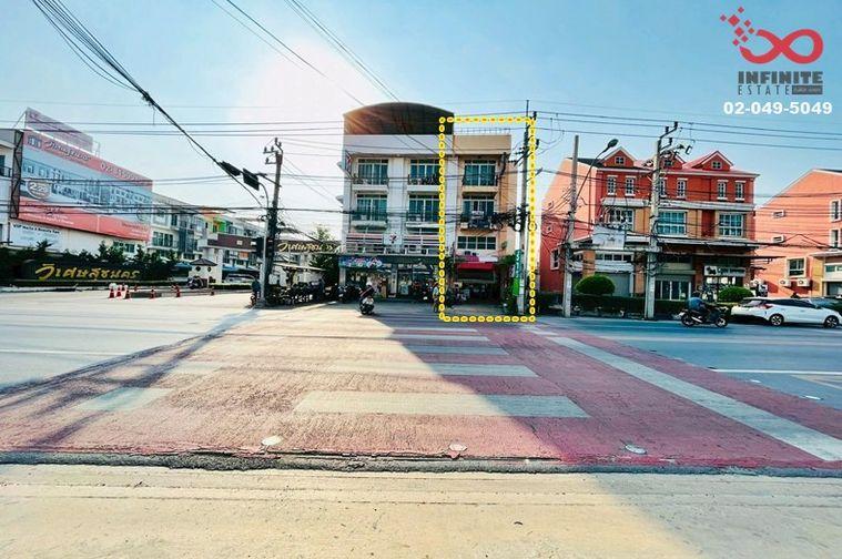 รูป ขายอาคารพาณิชย์ 4ชั้น 35ตรว.ติดถนนประชาอุทิศ 90 ทุ่งครุ หน้าหมู่บ้านวิเศษสุขนคร 16 - รูปที่ 1/16