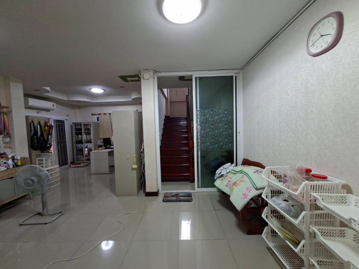 รูป บ้านเดี่ยว 2 ชั้น โครงการ บ้านภิภาพร โครงการ 3 ถ.เลียบคลองหก คลองหก คลองหลวง จ.ปทุมธานี 12120 (ราคา 3,500,000 บาท ) - รูปที่ 19/32