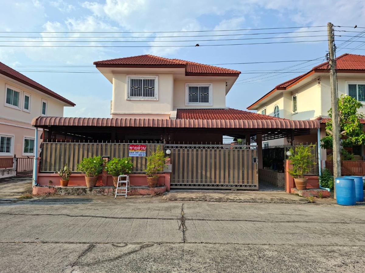 รูป บ้านเดี่ยว 2 ชั้น โครงการ บ้านภิภาพร โครงการ 3 ถ.เลียบคลองหก คลองหก คลองหลวง จ.ปทุมธานี 12120 (ราคา 3,500,000 บาท ) - รูปที่ 29/32