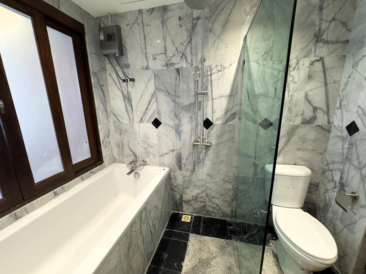 รูป 2 Bed Condo for Sale at Royal Hill Resort in Thappraya Pattaya - รูปที่ 16/18