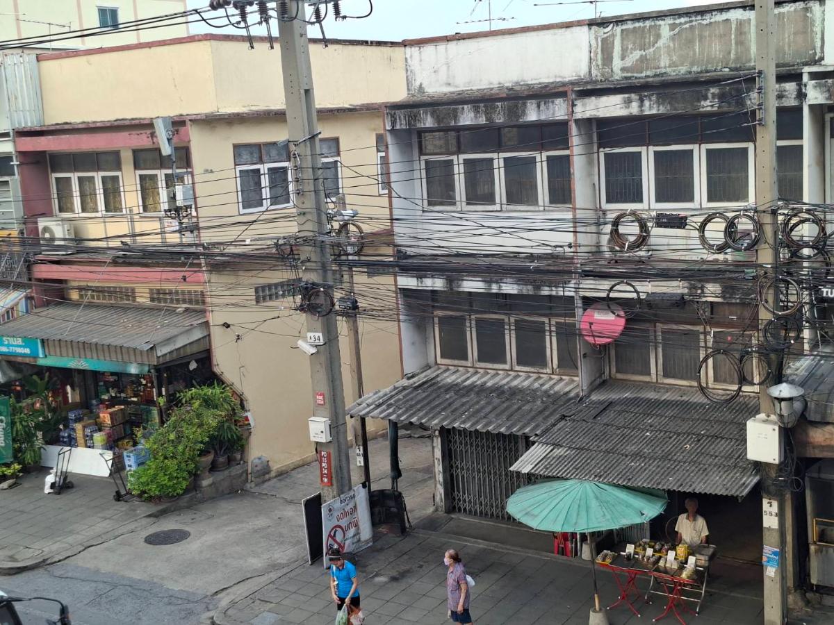 picture Commercial building for sale on Suk Sawat Road. - 16/21