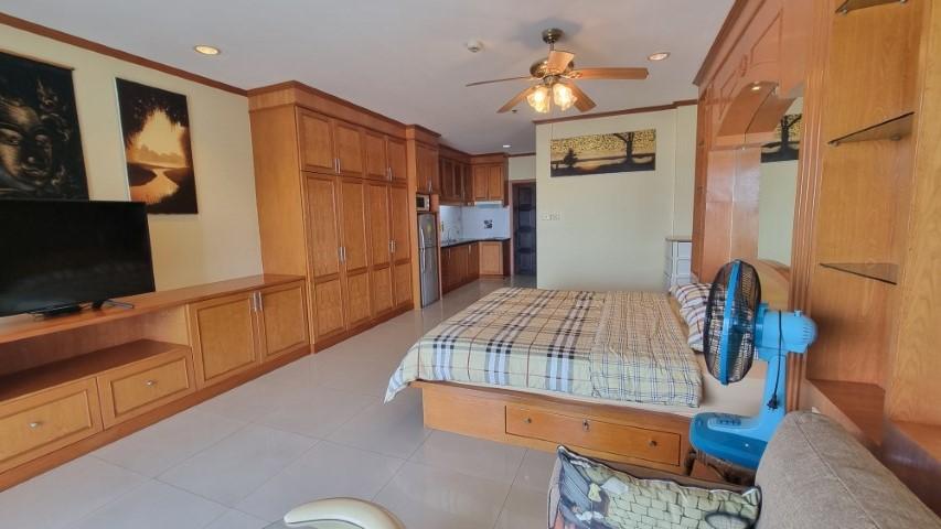 รูป 1 Bed Condo for Rent at View Talay 6 in Central Pattaya - รูปที่ 2/11