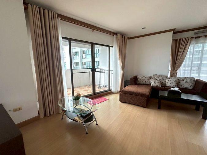 picture Condo for sale in Sriracha, Eastern Tower. Great view, prime location in the city center. - 3/9
