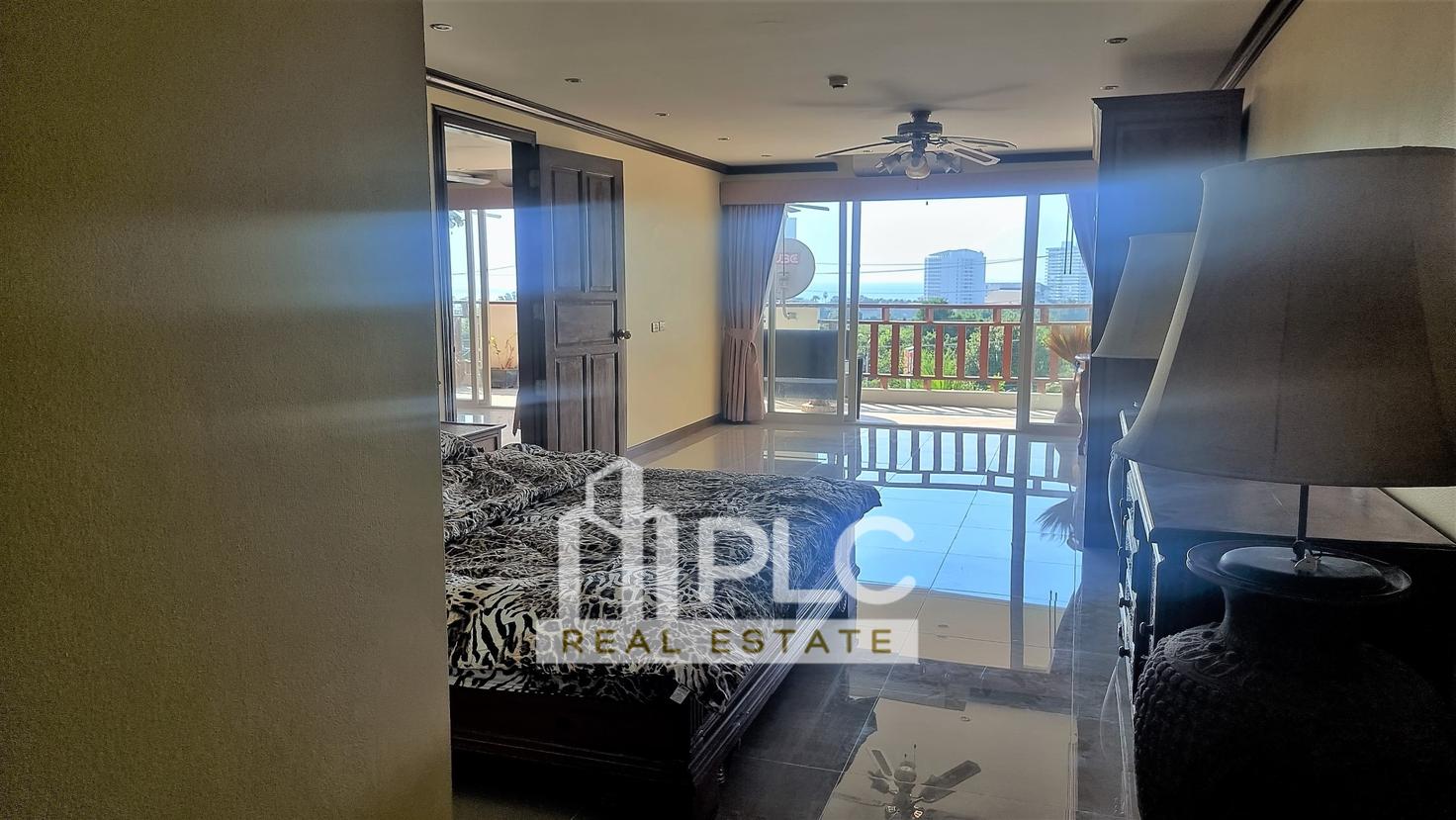 รูป 3 Bed Condo for Sale at Royal Hill Resort in Thappraya Pattaya - รูปที่ 18/20