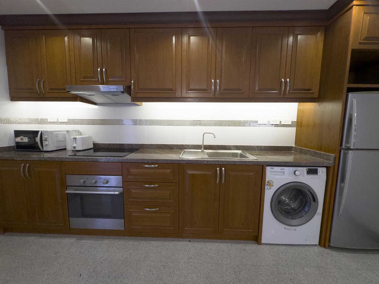picture 2 Bed Condo for Sale at Royal Hill Resort in Thappraya Pattaya - 7/23