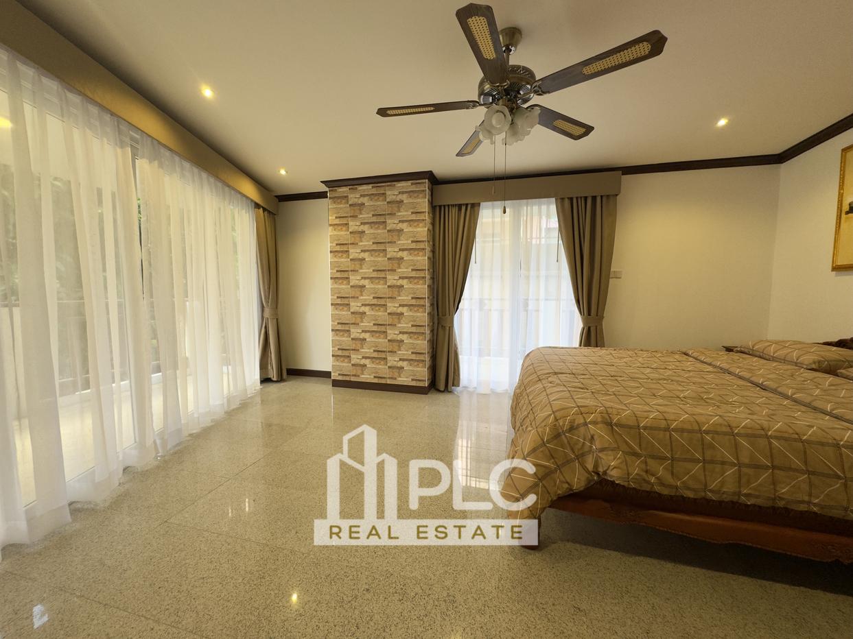 รูป 2 Bed Condo for Rent at Royal Hill Resort in Thappraya Pattaya - รูปที่ 16/23