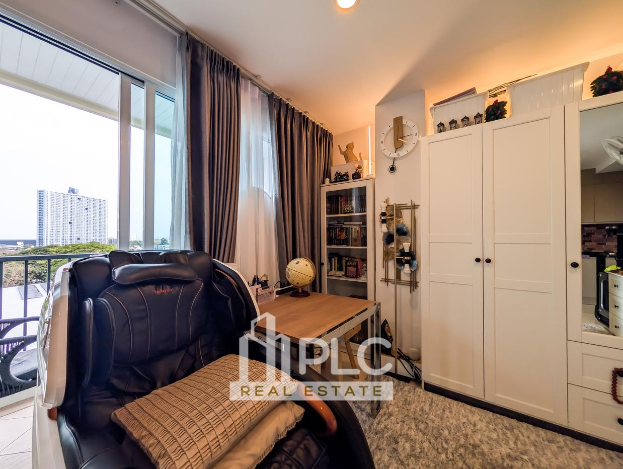 รูป For Sale Diamond Suites Studio on Thappraya Road Pattaya - รูปที่ 2/12