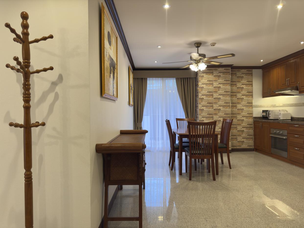 picture 2 Bed Condo for Sale at Royal Hill Resort in Thappraya Pattaya - 4/23