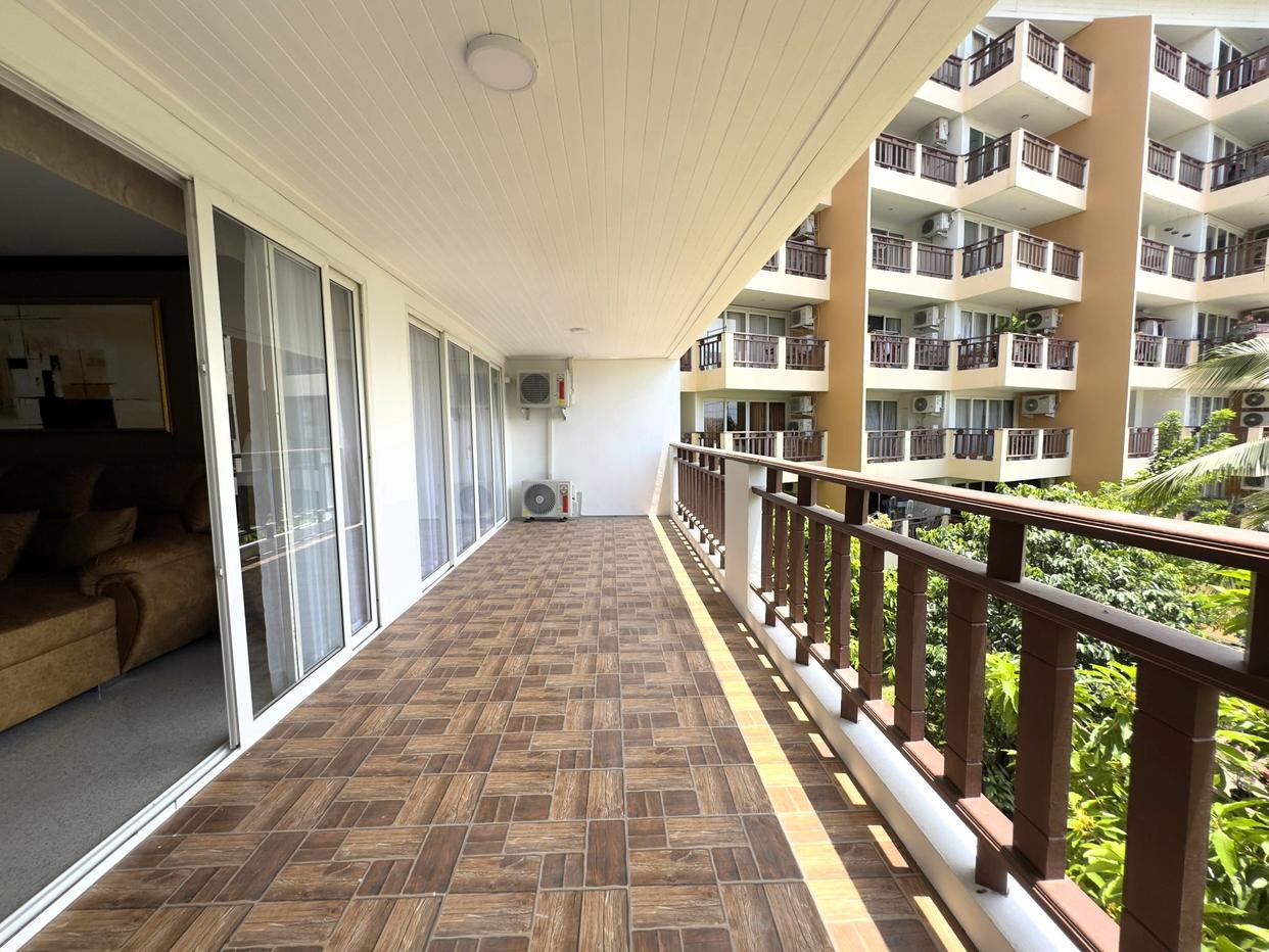 รูป 2 Bed Condo for Sale at Royal Hill Resort in Thappraya Pattaya - รูปที่ 14/18