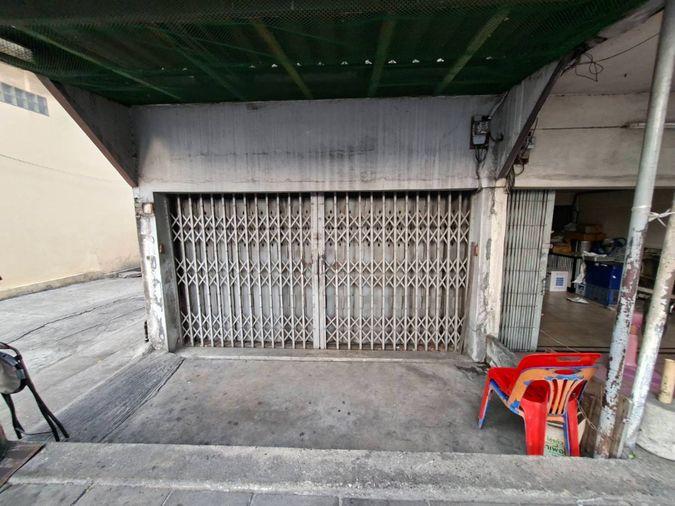 picture Commercial building for sale on Suk Sawat Road. - 2/21
