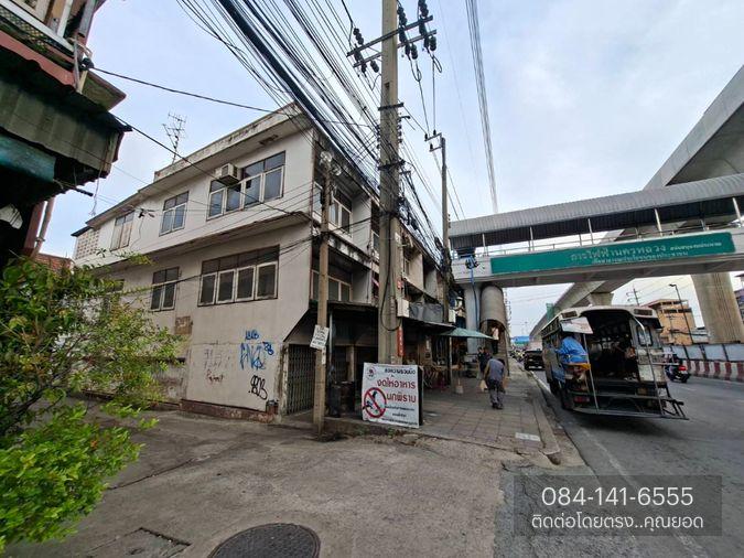 picture Commercial building for sale on Suk Sawat Road. - 5/21