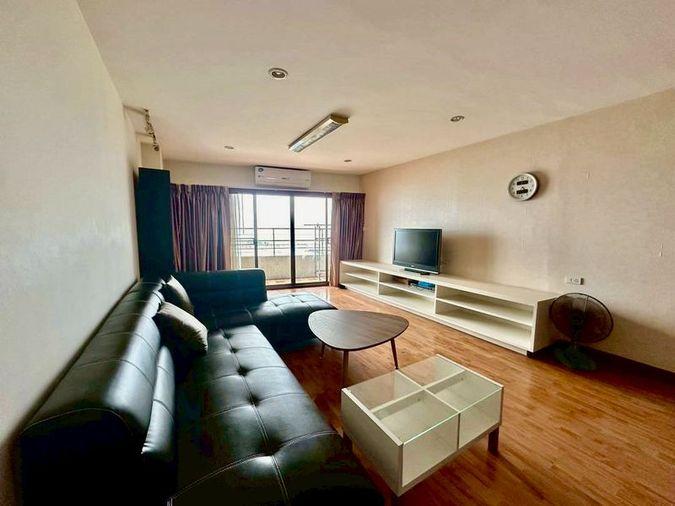 picture Condo for sale in Sriracha, Eastern Tower. Great view, prime location in the city center. - 2/9