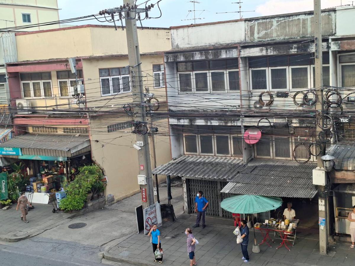 picture Commercial building for sale on Suk Sawat Road. - 11/21