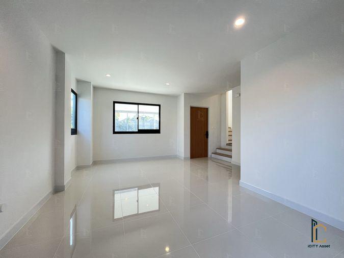 รูป ✅แปลงมุม หน้าบ้านไม่ตรงใคร 3b4b 11.5mb - Nirvana Define Krungthep Kreetha 📞Call 090 919 9898 - รูปที่ 6/32