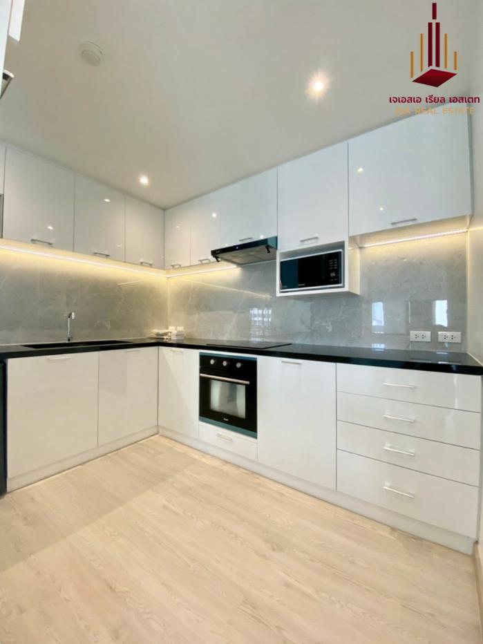 picture ✨ For Rent: Silom Condominium Condo ✨💰 Only 75,000 THB/month - 3/7