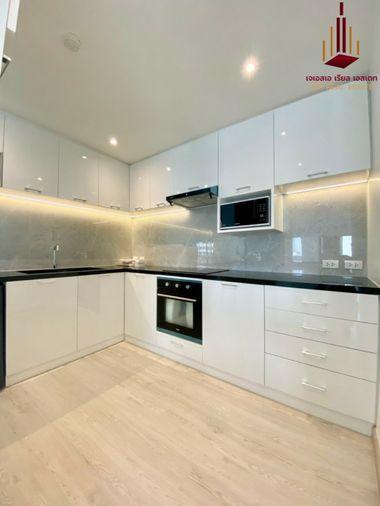 picture ✨ For Rent: Silom Condominium Condo ✨💰 Only 75,000 THB/month - 3/7