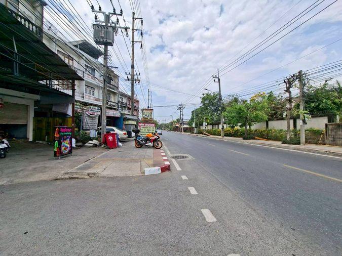 รูป ขายที่ดินถมแล้ว พร้อมสิ่งปลูกสร้าง พื้นที่เยอะ ซอยสุขสวัสดิ์ 70 ใกล้รถไฟฟ้า สถานีครุใน (N.2026) - รูปที่ 4/18