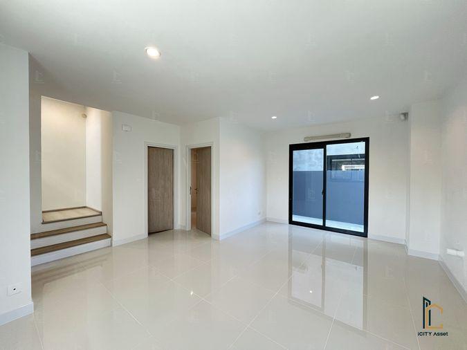รูป ✅แปลงมุม หน้าบ้านไม่ตรงใคร 3b4b 11.5mb - Nirvana Define Krungthep Kreetha 📞Call 090 919 9898 - รูปที่ 5/32
