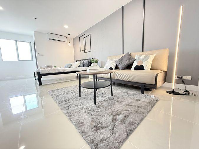 รูป ขายด่วน!! ห้องสตูดิโอ วิวสนามบิน รีโนเวทใหม่พร้อมอยู่ - รูปที่ 5/7