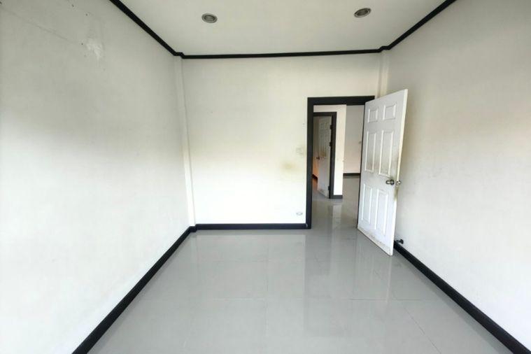 รูป บ้านแฝด 1 ชั้น พาเซ็นโต้  อาคาร ซอยพยูน ซ.18 ถนน เทศบาล58(เนินกระปรอก) ต. บ้านฉาง อ.บ้านฉาง จ.ระยอง (ราคา 1,364,000  บาท ) - รูปที่ 7/10