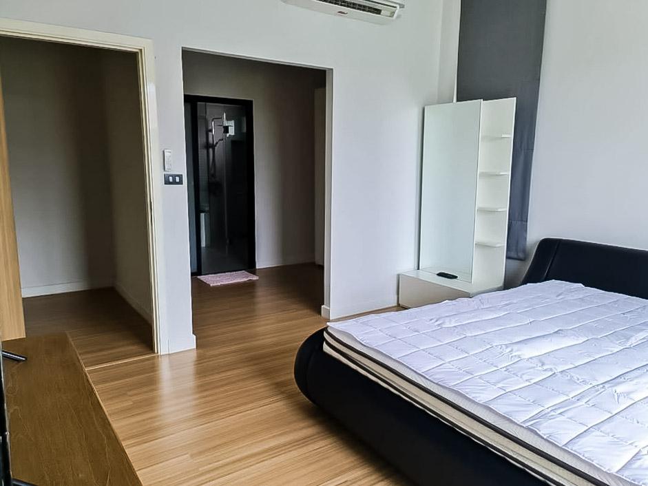 picture For Rent East Pattaya House 4 Bedroom Single House - 5/9