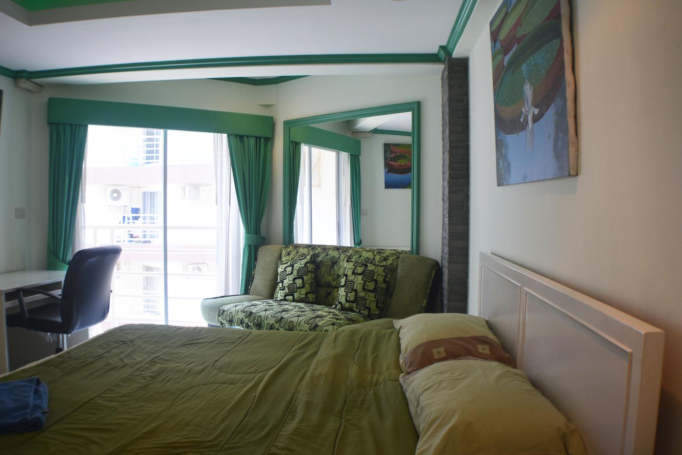 รูป Studio Condo for Rent at Jomtien Beach Condominium in Pattaya - รูปที่ 8/13