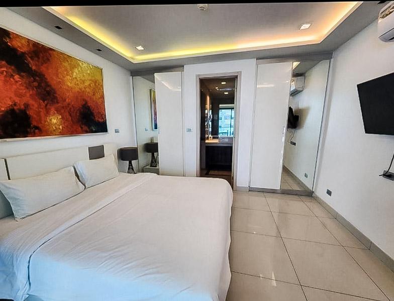 picture For Sale Wongamat Tower 1 Bedroom Sea View Condominium - 6/11