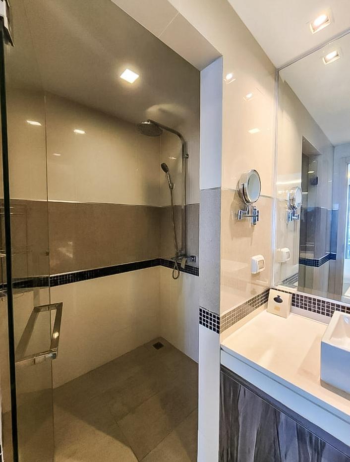 picture For Sale Wongamat Tower 1 Bedroom Sea View Condominium - 8/11