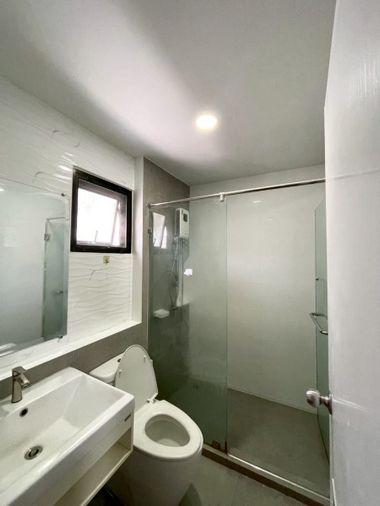 รูป ขายบ้านแฝด หมู่บ้านมณีรินทร์ไพรเวซี่ หนองขาม ศรีราชา ทำเลดี - รูปที่ 11/19