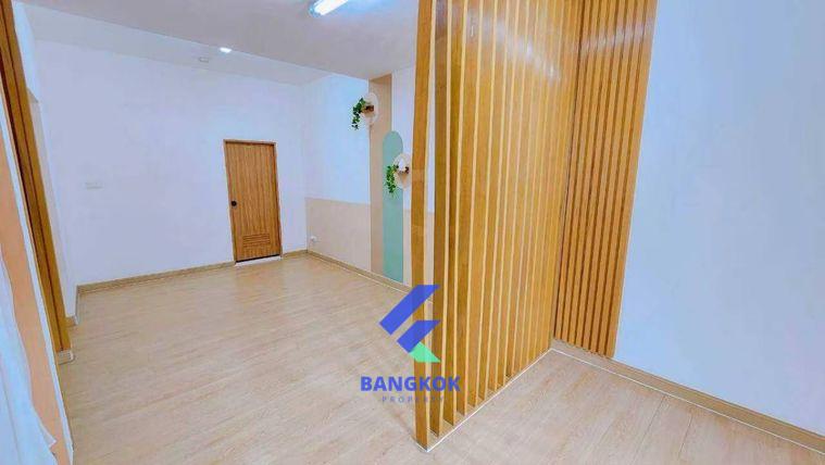 รูป 🏡✨ ทาวน์โฮม 2 ชั้น รีโนเวทใหม่ ทำเลวงแหวน–รามอินทรา เดินทางสะดวก พร้อมอยู่ ✨🏡 - รูปที่ 12/18