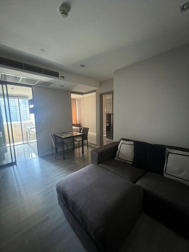 picture 💎 Condo for Rent at The Room Rama 4 | Prime Rama 4 Location near MRT | Code DS2329 Line @Dstay - 3/5