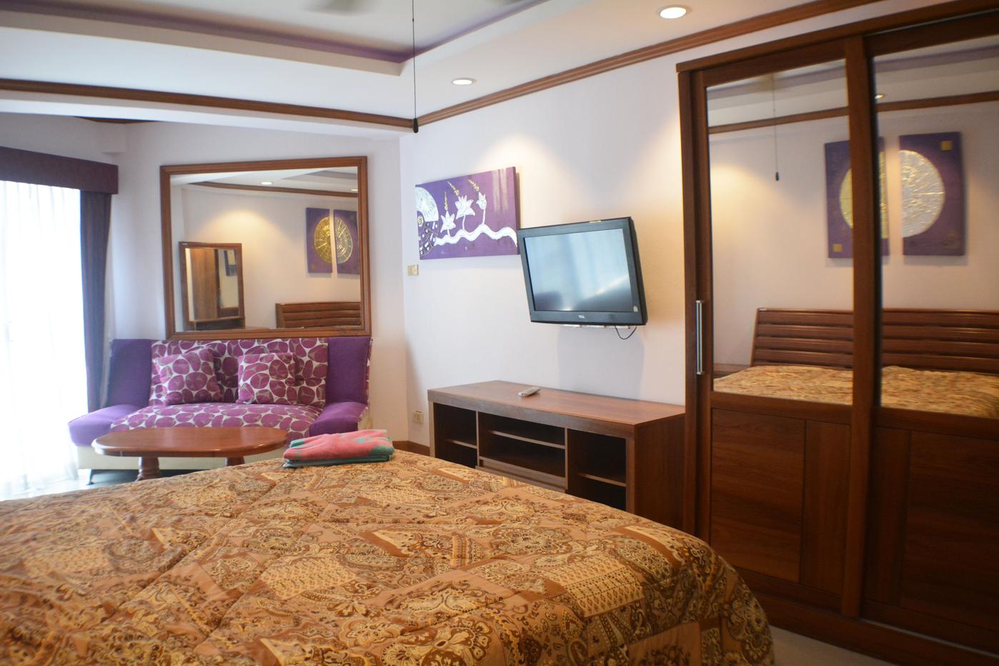 รูป Studio Condo for Sale at Jomtien Beach Condominium in Pattaya - รูปที่ 8/15