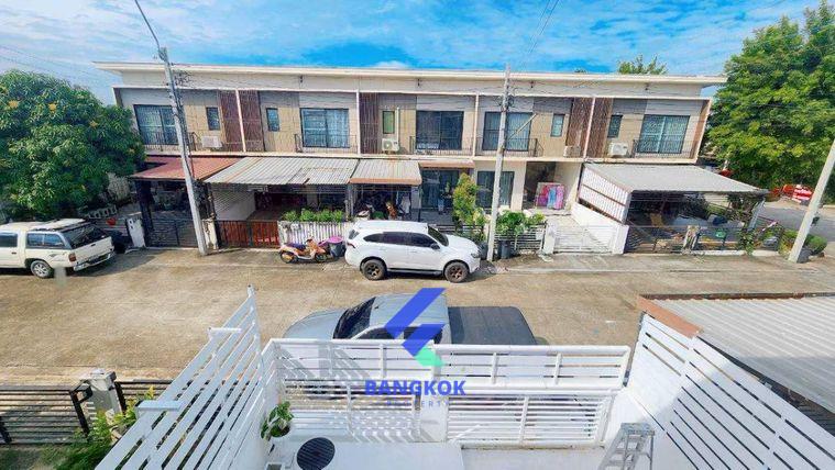 รูป 🏡✨ ทาวน์โฮม 2 ชั้น รีโนเวทใหม่ ทำเลวงแหวน–รามอินทรา เดินทางสะดวก พร้อมอยู่ ✨🏡 - รูปที่ 10/18