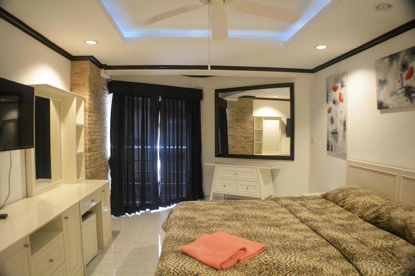 picture 1 Bed Condo for Rent at Jomtien Beach Condominium in Pattaya - 8/14