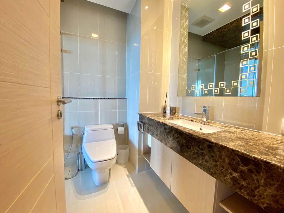 picture For Sale The Palm Wongamat Beach 1BR Sea View Condominium - 6/10