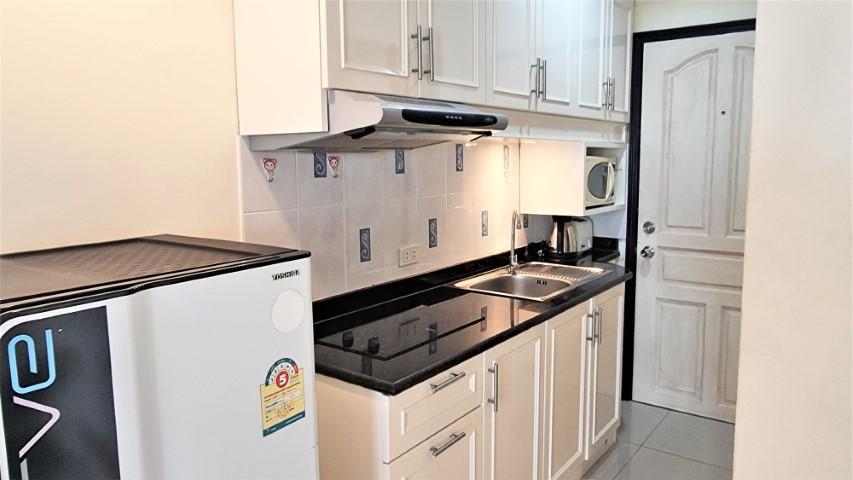picture Studio Condo for Sale at Jomtien Beach Condominium in Pattaya - 7/14