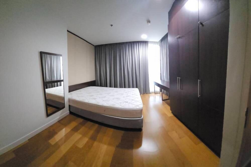 picture  For Rent ! Chatrium Riverside Condominium, 2 bedroom, 3 bathroom, river view, high floor, Wide balcony ! Code C20260300038 furnished, ready to move in - 3/6