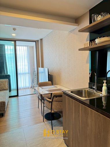 รูป Best Price 🔥ให้เช่า LLOYD Soonvijai-Thonglor ห้องสวยมาก ราคาดีที่สุด ตกแต่งเฟอร์ครบ พร้อมเข้าอยู่ ‼️ | Code DS2399 Line : @Dstay - รูปที่ 3/8