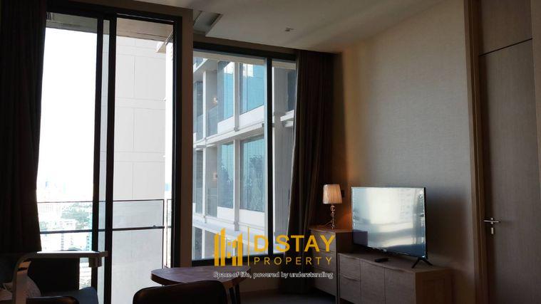 picture For rent at The Esse Asoke, a beautiful room at a great price high floor with a city view. Code: DS2582 | Line: @Dstay - 5/10