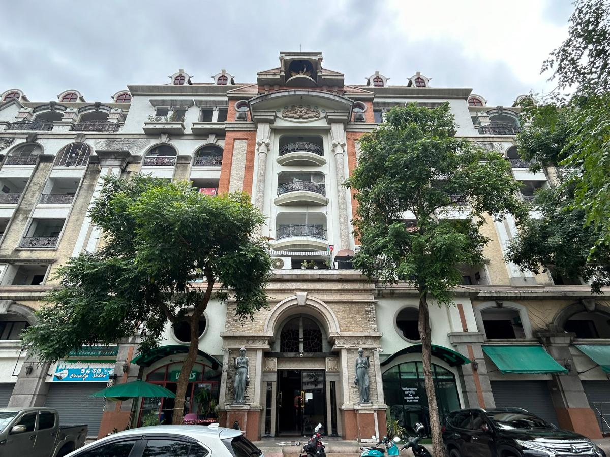 รูป BCN 1568 : ฌ็องเซลิเซ่ ติวานนท์-แจ้งวัฒนะ  - รูปที่ 1/18
