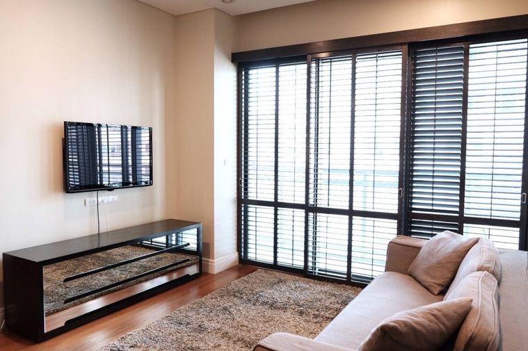 picture Best Price 🔥 Bright Sukhumvit 24 | 2BR/2BA, fully furnished, high floor, city view | Code DS2419 Line: @Dstay - 1/10