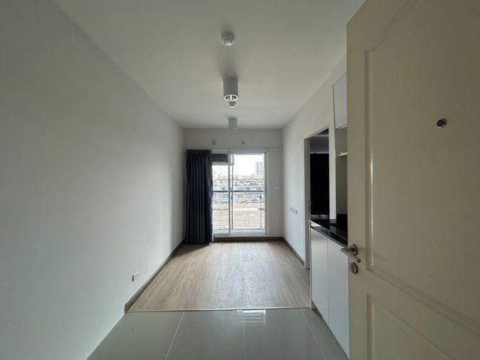 รูป CIMB 0012 : แบงค์คอก ฮอไรซอน รัชดา-ท่าพระ - รูปที่ 6/15