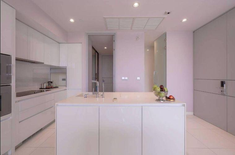 picture Vittorio. 2bed 138sqm. Line id: @pfagent - 8/21