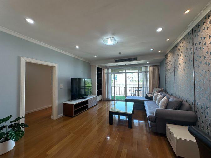 picture Special Price 🔥 For Rent: The Cadogan Private Residence. Beautiful and very comfortable unit. Spacious, fully furnished‼️ | Code DS2413 Line: @Dstay - 1/23