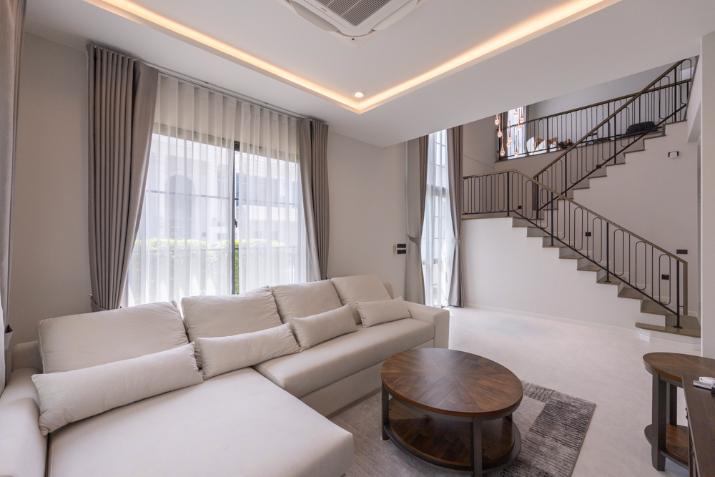 picture For rent Setthasiri Bangna KM.10 Type AUSTEN beautiful luxury house, great price, spacious area | Code DS2603 | Line @Dstay - 20/64