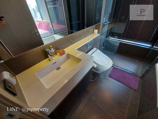 รูป ให้เช่าห้องชุด 1 ห้องนอน วิวสวย ในโครงการ THE ESSE ที่ SINGHA COMPLEX ใกล้ MRT เพชรบุรี 0 เมตร และย่านอ่าวสเก - พระราม 9 - รูปที่ 15/22