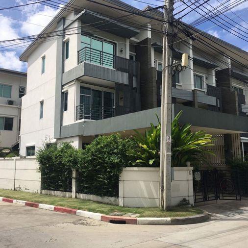 รูป 🏠 ให้เช่าบ้าน : Town Avenue Rama 9 (ทาวน์ อเวนิว พระราม 9)   รหัสทรัพย์ | 📌LNP-H906 - รูปที่ 1/16