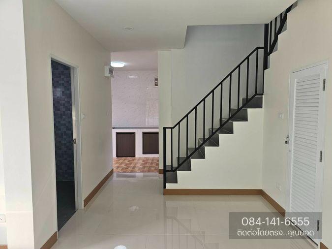 รูป บ้านเดี่ยว 2 ชั้น หมู่บ้านฟ้ากรีนพาร์ค2 เฟส2 แยกจากซอยกำนัน-ใหญ่บ้าน ถนนลำลูกกา11(เสามาฟ้าคราม) อำเภลำลูกกา จังหวัดปทุมธานี (ราคา 3,990,000 บาท ) - รูปที่ 9/14